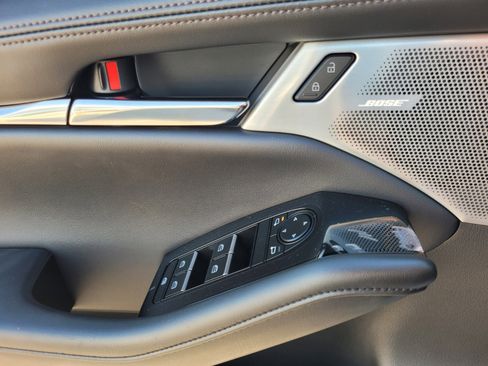 New 2026 MAZDA MAZDA3 2.5 Turbo Sedan w/Premium Plus image 22