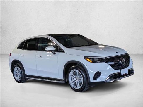 Certified 2023 Mercedes-Benz EQE 350+ SUV image 5