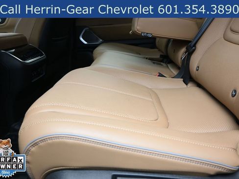 Used 2025 INFINITI QX80 Sensory AWD/4WD image 16