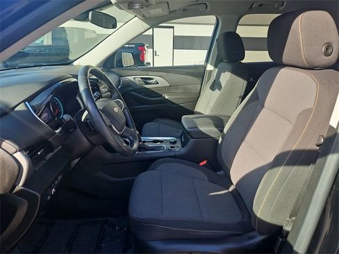 Certified 2020 Chevrolet Traverse LT w/ Driver Confidence II Package image 19