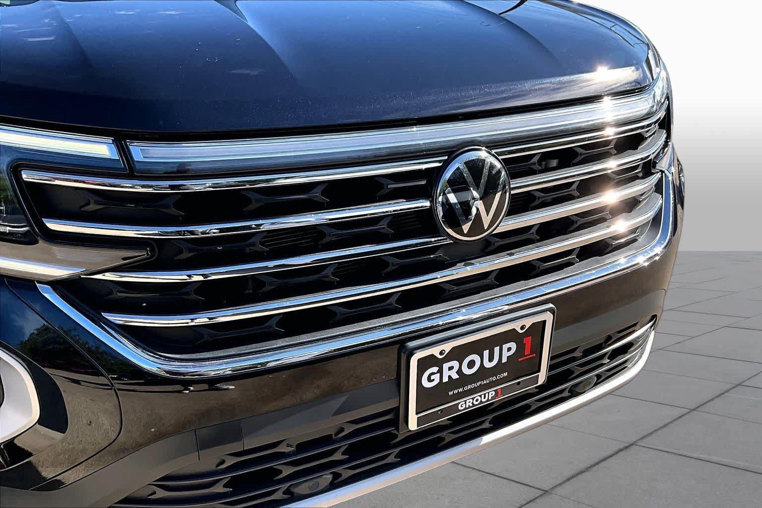 Used 2024 Volkswagen Atlas SE FWD image 29