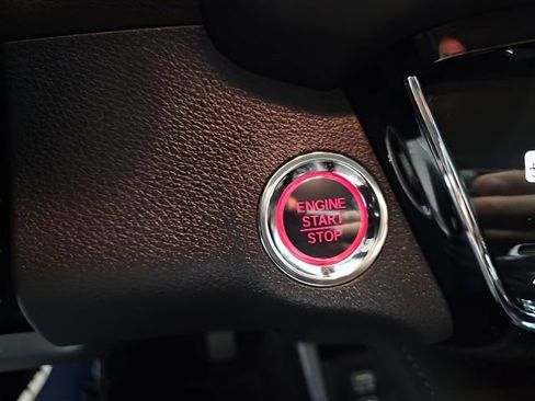 Used 2019 Honda HR-V EX image 17