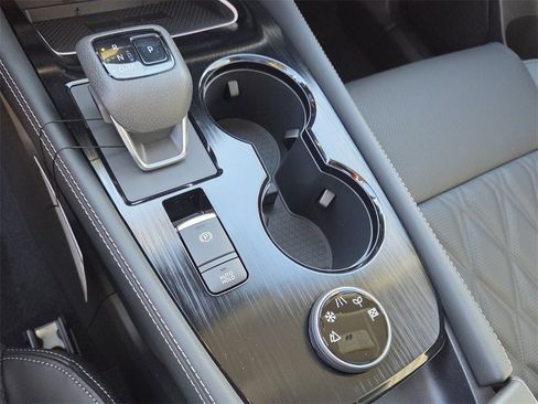 New 2026 Nissan Rogue Platinum image 24