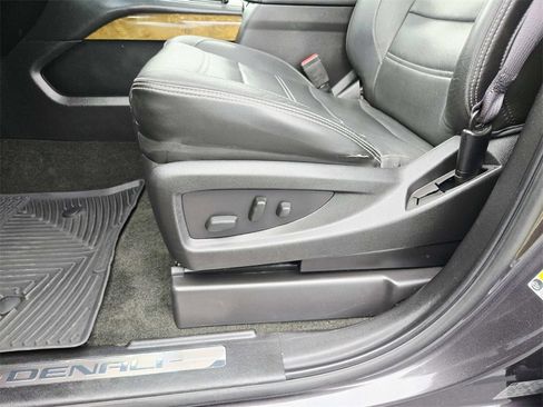 Used 2017 GMC Yukon Denali w/ Open Road Package image 45