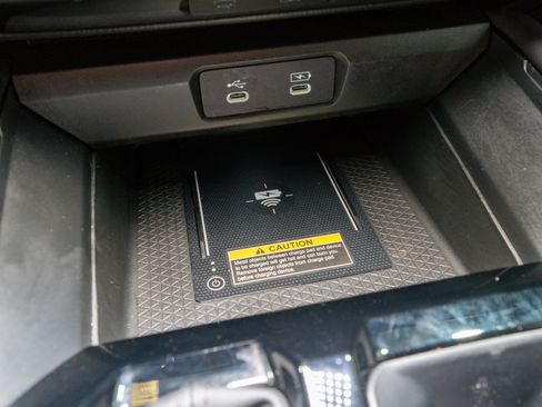 Used 2023 Honda Accord Touring image 24