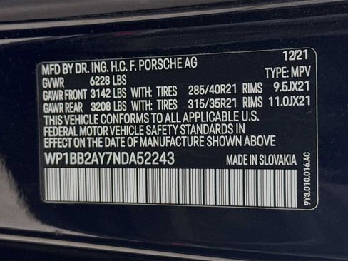 Used 2022 Porsche Cayenne S image 26