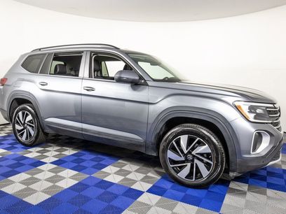 Used 2025 Volkswagen Atlas SE