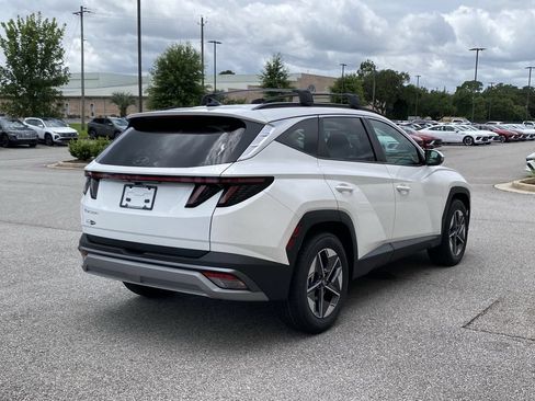 New 2026 Hyundai Tucson SEL FWD image 8