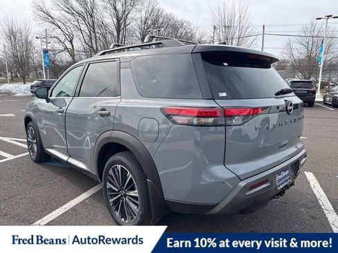 New 2026 Nissan Pathfinder Platinum w/ Cargo Package AWD/4WD image 9