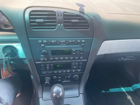 Used 2002 Ford Thunderbird RWD image 11