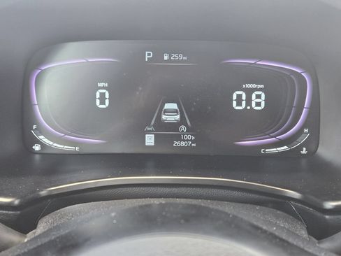Used 2025 Kia Soul LX w/ LX Technology Package FWD image 6