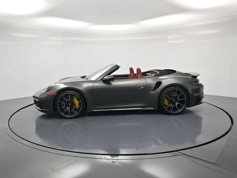 Used 2022 Porsche 911 Turbo S AWD/4WD image 2