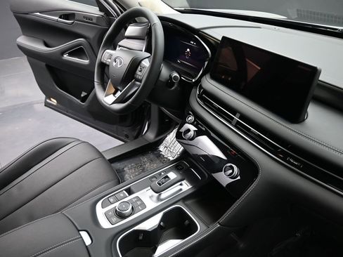 New 2026 INFINITI QX60 Luxe w/ Cargo Package image 13