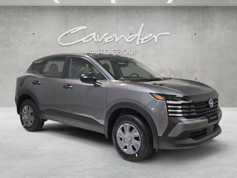 New 2026 Nissan Kicks S image 2