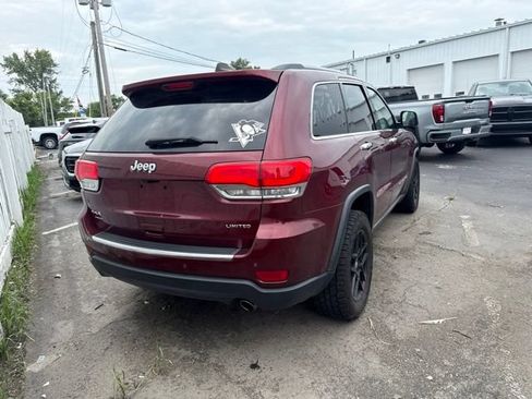 Used 2018 Jeep Grand Cherokee Limited AWD/4WD image 5