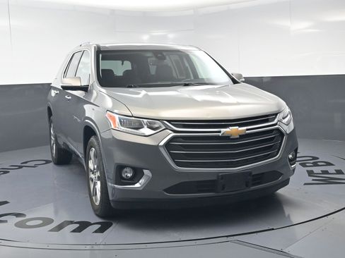 Used 2019 Chevrolet Traverse Premier w/ LPO, Floor Liner Package AWD/4WD image 3