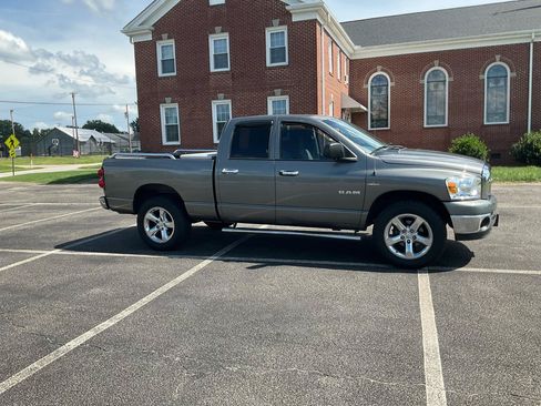 Used 2008 Dodge Ram 1500 Truck SLT w/ Trailer Tow Group AWD/4WD image 3