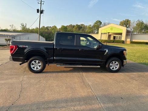 Used 2021 Ford F150 XLT image 14