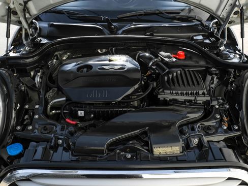 Used 2014 MINI Cooper 2-Door Hardtop image 31