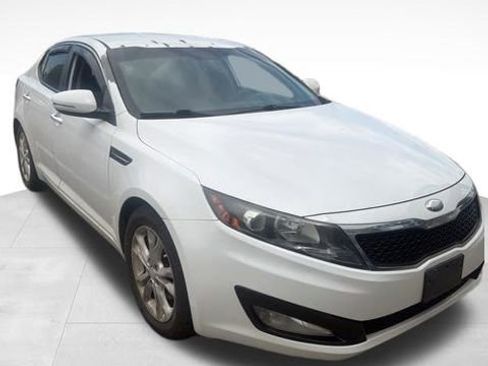 Used 2013 Kia Optima LX FWD image 5
