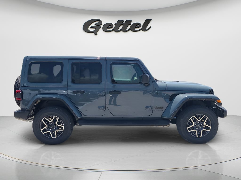 New 2026 Jeep Wrangler Unlimited Sahara AWD/4WD image 4