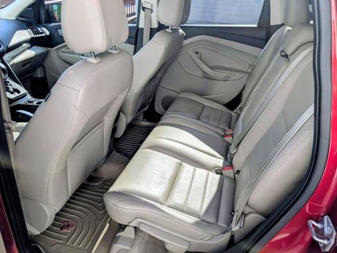 Used 2014 Ford Escape Titanium w/ Equipment Group 401A FWD image 11