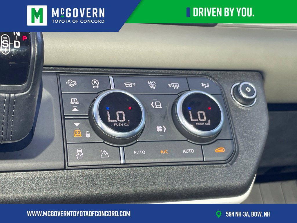 Used 2020 Land Rover Defender 110 HSE AWD/4WD image 41