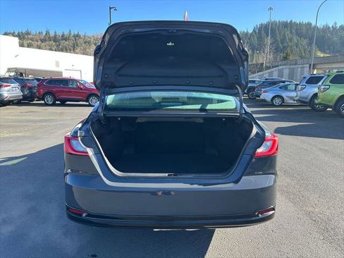 Certified 2025 Toyota Camry XLE image 12