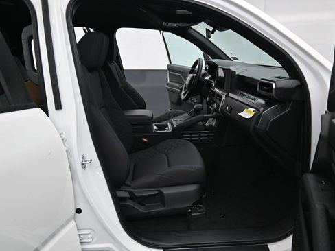 New 2026 Toyota Tacoma SR5 RWD image 14