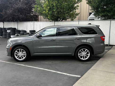 Used 2025 Dodge Durango GT AWD/4WD image 4