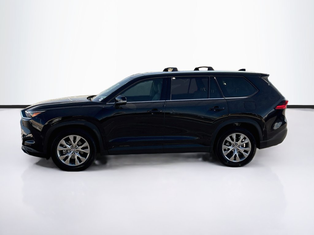 Used 2025 Toyota Grand Highlander FWD image 8