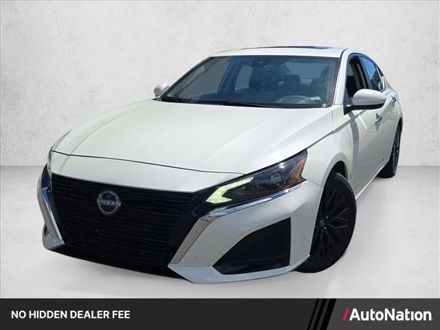 Used 2025 Nissan Altima 2.5 SV w/ SV Special Edition Package FWD image 1
