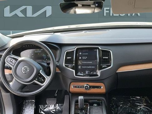 Used 2021 Volvo XC90 T8 Inscription Expression w/ Advanced Package image 22