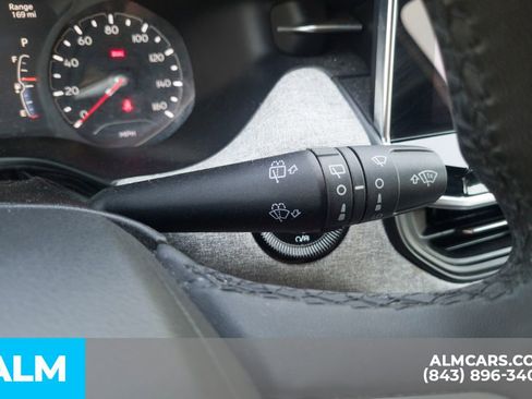 Used 2024 Jeep Compass Latitude image 31