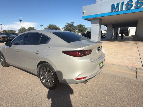 Used 2023 MAZDA MAZDA3 s AWD/4WD image 5