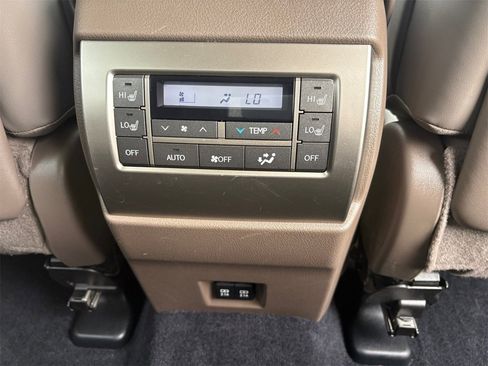 Used 2021 Lexus GX 460 Premium image 14