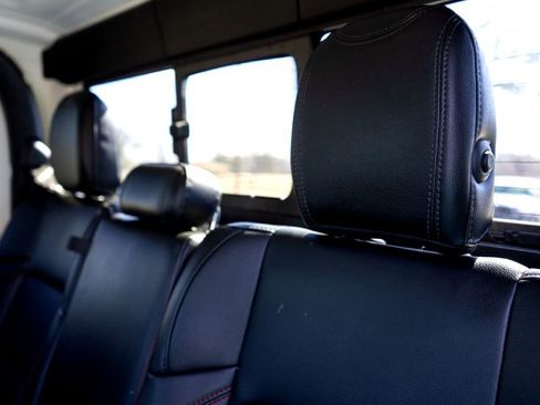 Used 2022 Jeep Gladiator Rubicon w/ Trailer Tow Package image 29