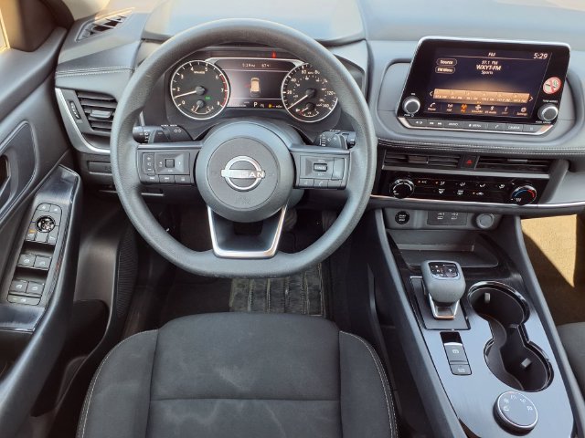 Used 2024 Nissan Rogue S AWD/4WD image 5