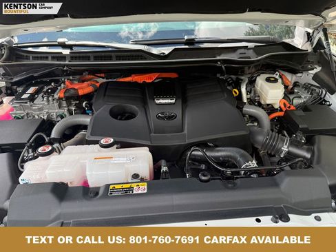Used 2025 Toyota Tundra Platinum AWD/4WD image 40