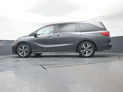 Certified 2023 Honda Odyssey Touring image 37