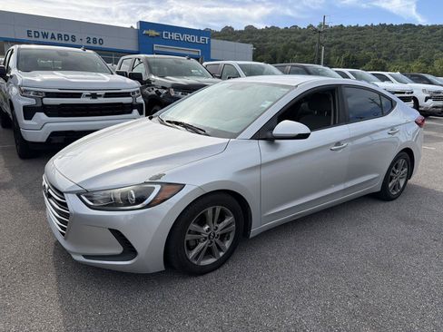 Used 2018 Hyundai Elantra SEL FWD image 1