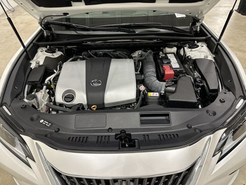 Used 2023 Lexus ES 350 w/ Accessory Package (Z2) FWD image 34
