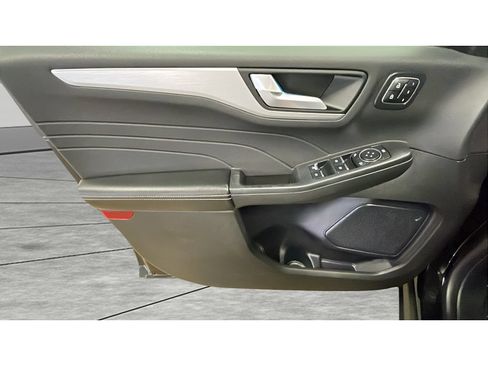 Used 2024 Ford Escape Platinum AWD/4WD image 10