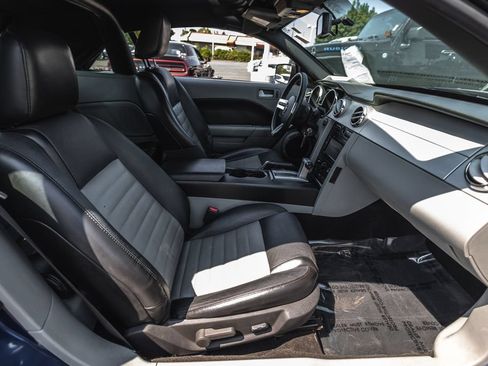 Used 2007 Ford Mustang GT Premium RWD image 22
