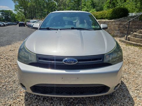Used 2009 Ford Focus SE FWD image 8