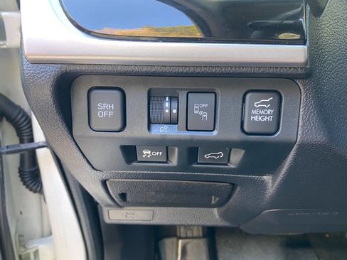 Used 2017 Subaru Forester 2.0XT Touring AWD/4WD image 17