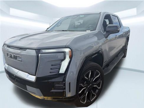 Used 2025 GMC Sierra EV Denali AWD/4WD image 2