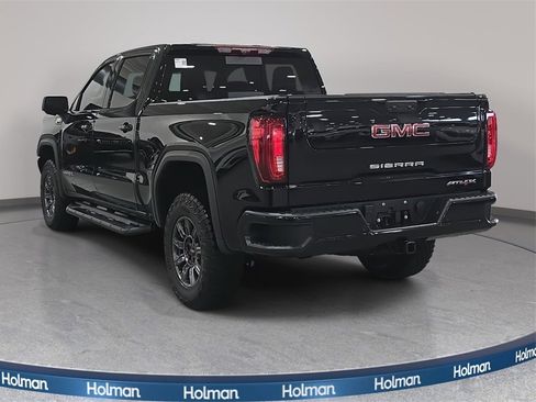 Used 2024 GMC Sierra 1500 AT4X image 8