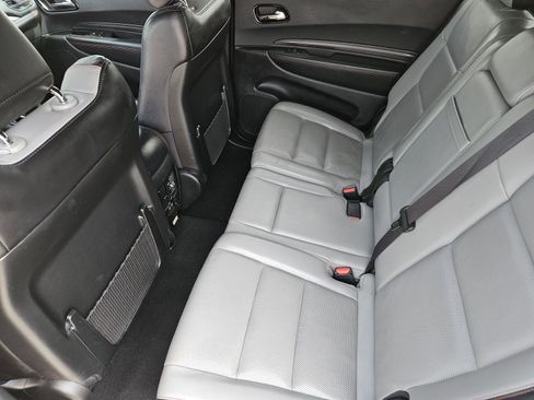 Used 2023 Dodge Durango GT image 31