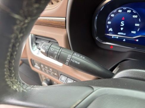 Certified 2024 Chevrolet Suburban High Country w/ Advanced Technology Package AWD/4WD image 17